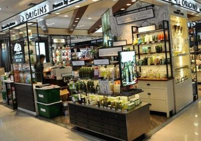 商場(chǎng)一樓為何總被化妝品“占領(lǐng)”？揭秘背后隱藏的商業(yè)密碼